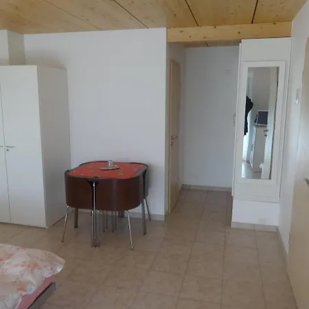 Prilly-lausanne Bed & Breakfast 3*