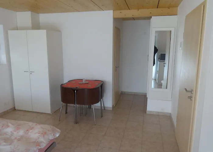 Prilly-lausanne Bed & Breakfast 3*